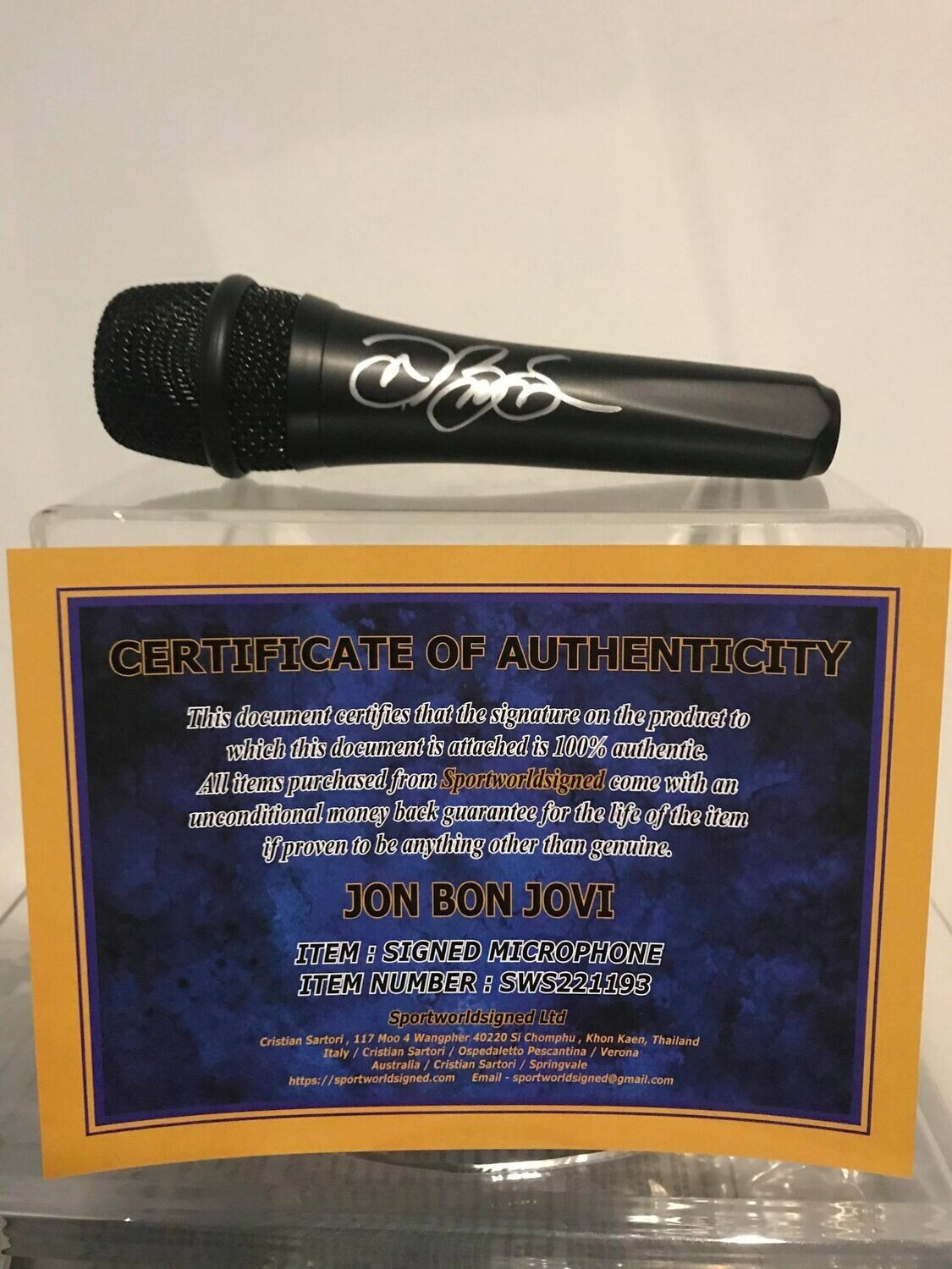 Microfono Autografato Signed JON BON JOVI   Autografato Signed Microphone  COA certificate Signed Microphone Signed JON BON JOVI Cantanti Singer Star