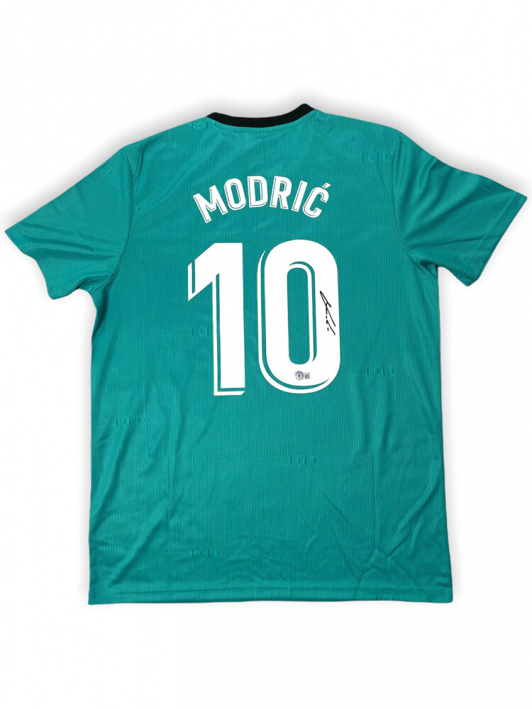 Real Madrid Luka Modric 10  Autografata da MODRIC 10  con certificato di autenticita' Modric Signed Real Madrid Jersey Beckett COA DOPPIO CERTIFICATO BECKETT + SWS