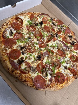 Deluxe "Bernie's" Pizza 