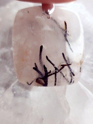quartz inclusion tourmaline et hématoide N°3