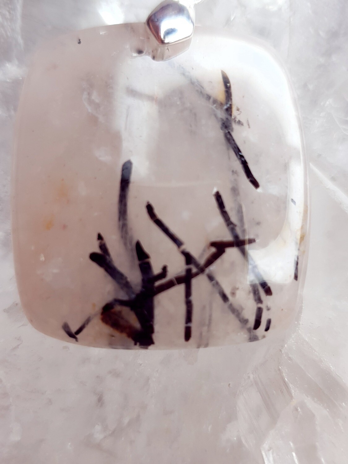 quartz inclusion tourmaline et hématoide N°3