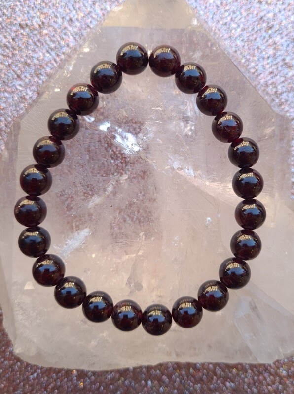 Bracelet Grenat ø8