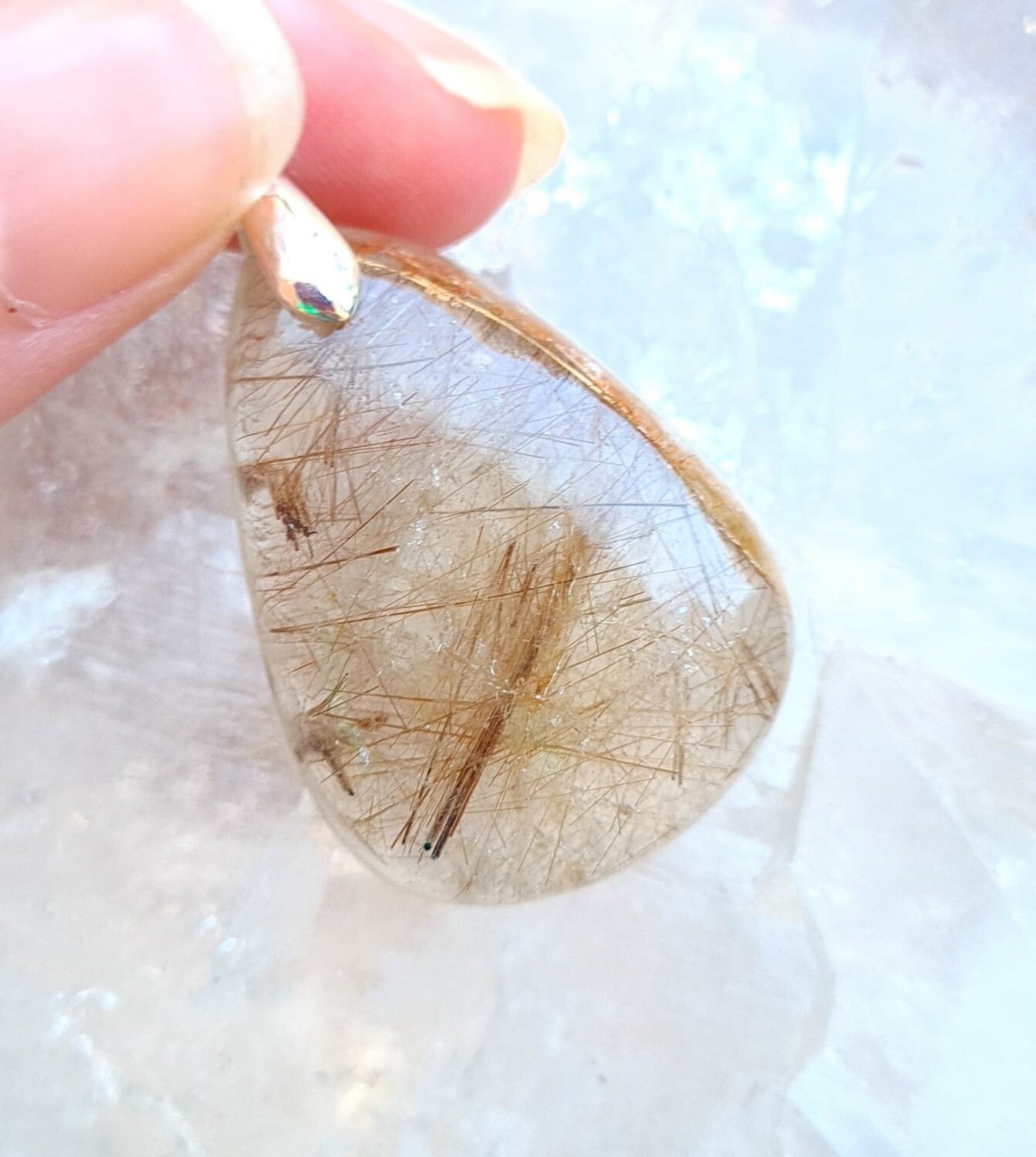Lodolite (quartz jardin ) une face polie