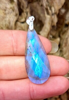 Labradorite Facetté Bleu