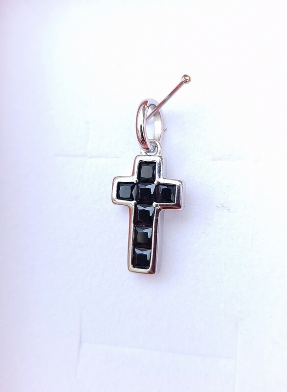 Croix Spinelle Noire Argent