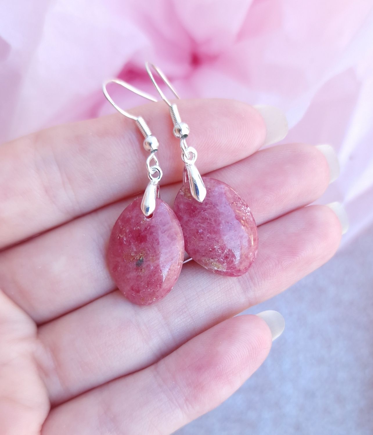 Boucle Rhodonite