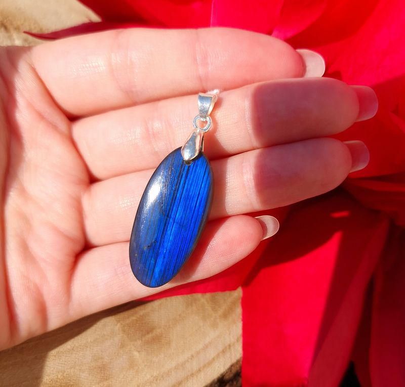Labradorite 7.7