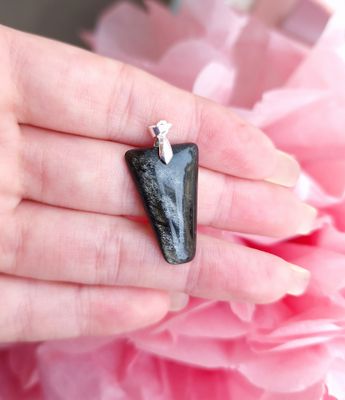 Obsidienne Argentée