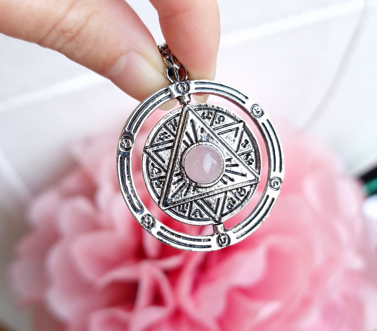 Pendentif Pentacle Rotatif Quartz Rose