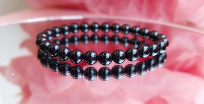 Bracelet Spinelle Noire ø6