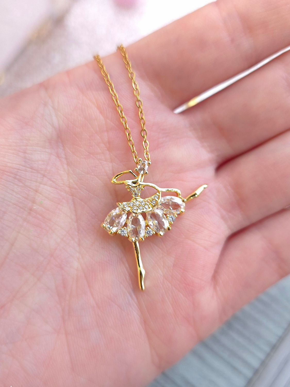 Pendentif Ballerine Cristal de Roche  - Chaine 45+5cm