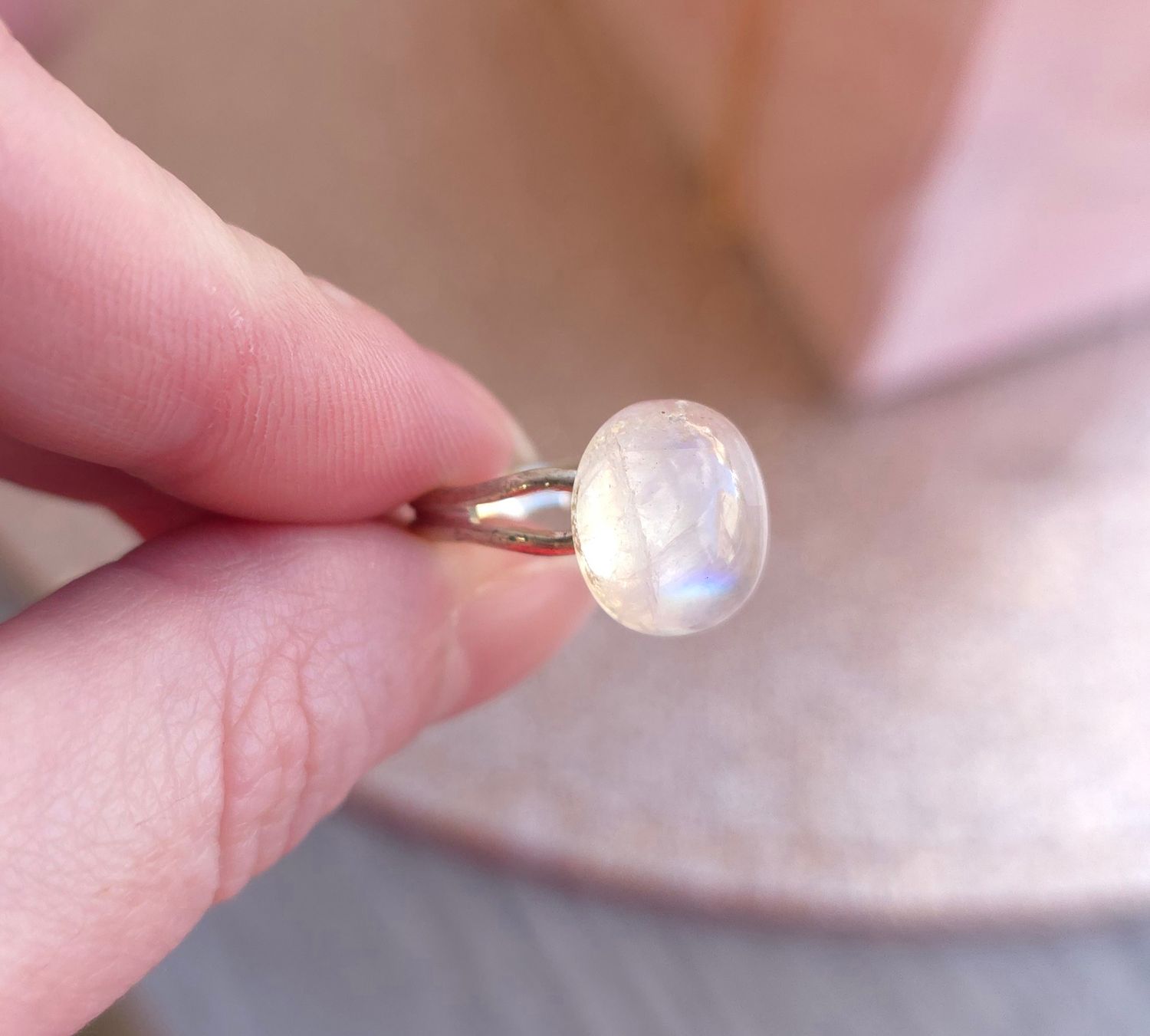 Bague Pierre de lune blanche n°1