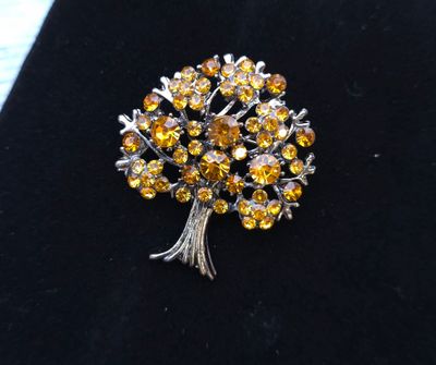 Broche