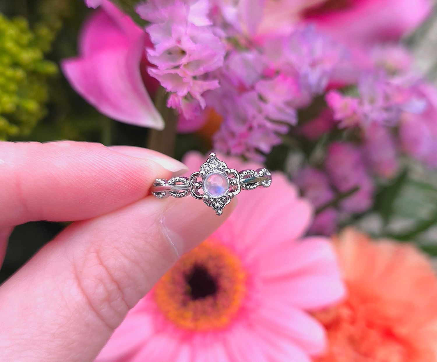 Bague Pierre de Lune Blanche AAA
