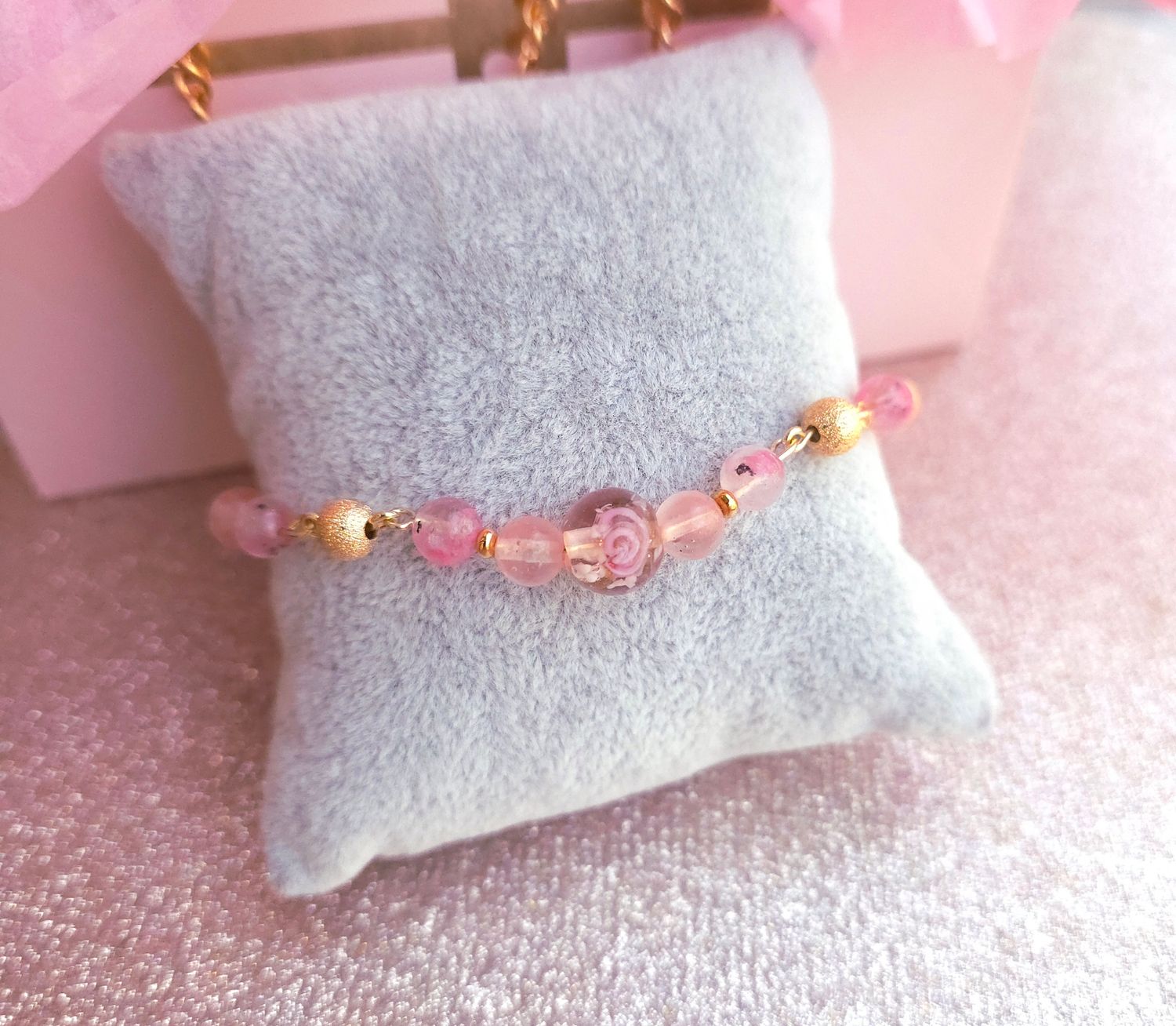 Bracelet Création - Cristal Fleur de Rhodonite et Quartz Cerise