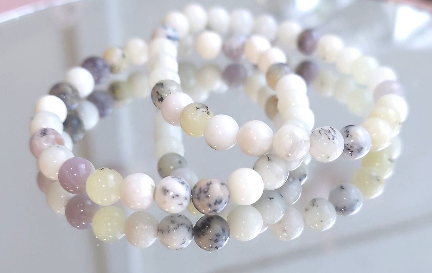 Bracelet Merlinite ø6