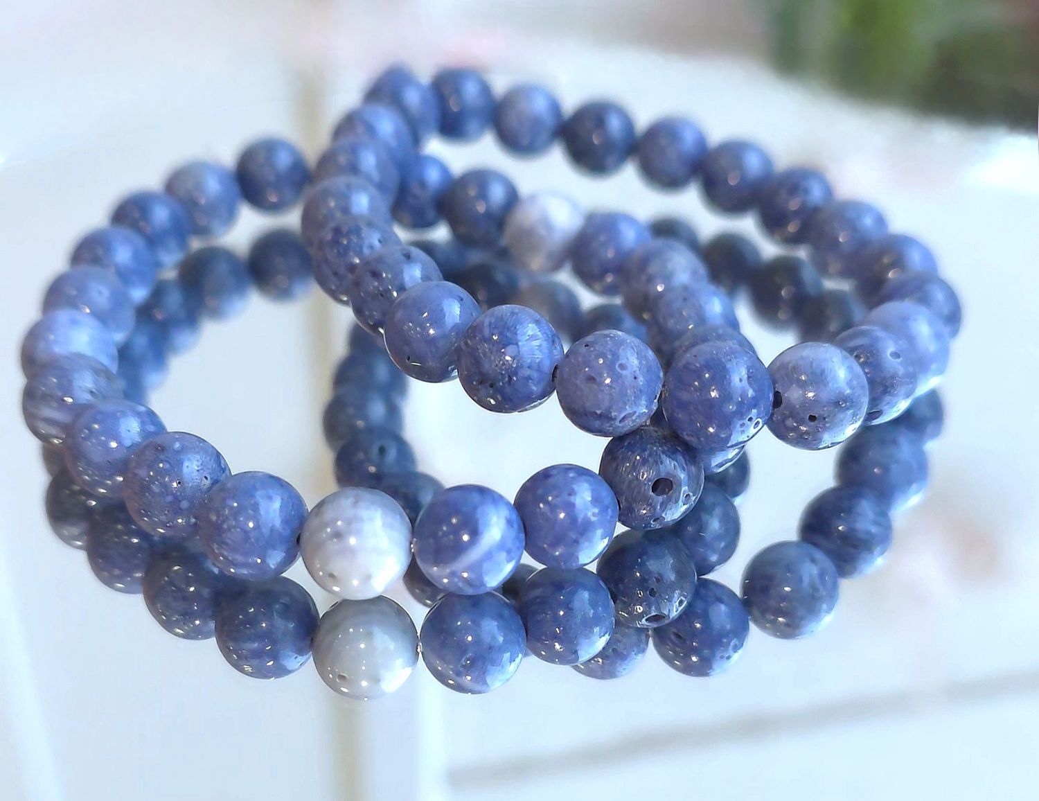 Bracelet Corail Bleue ø8