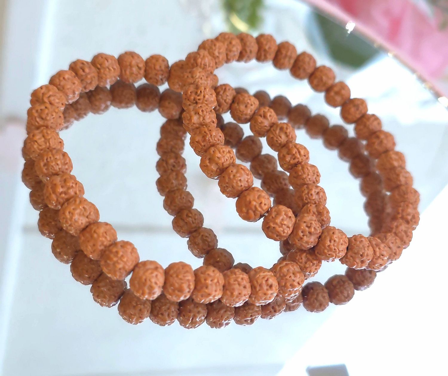 Bracelet Perle de Graine de Shiva ø8