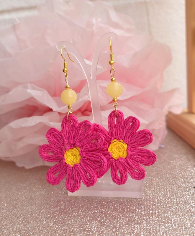 Collection Raphia - Boucle Calcite Jaune/ Marguerite Rose