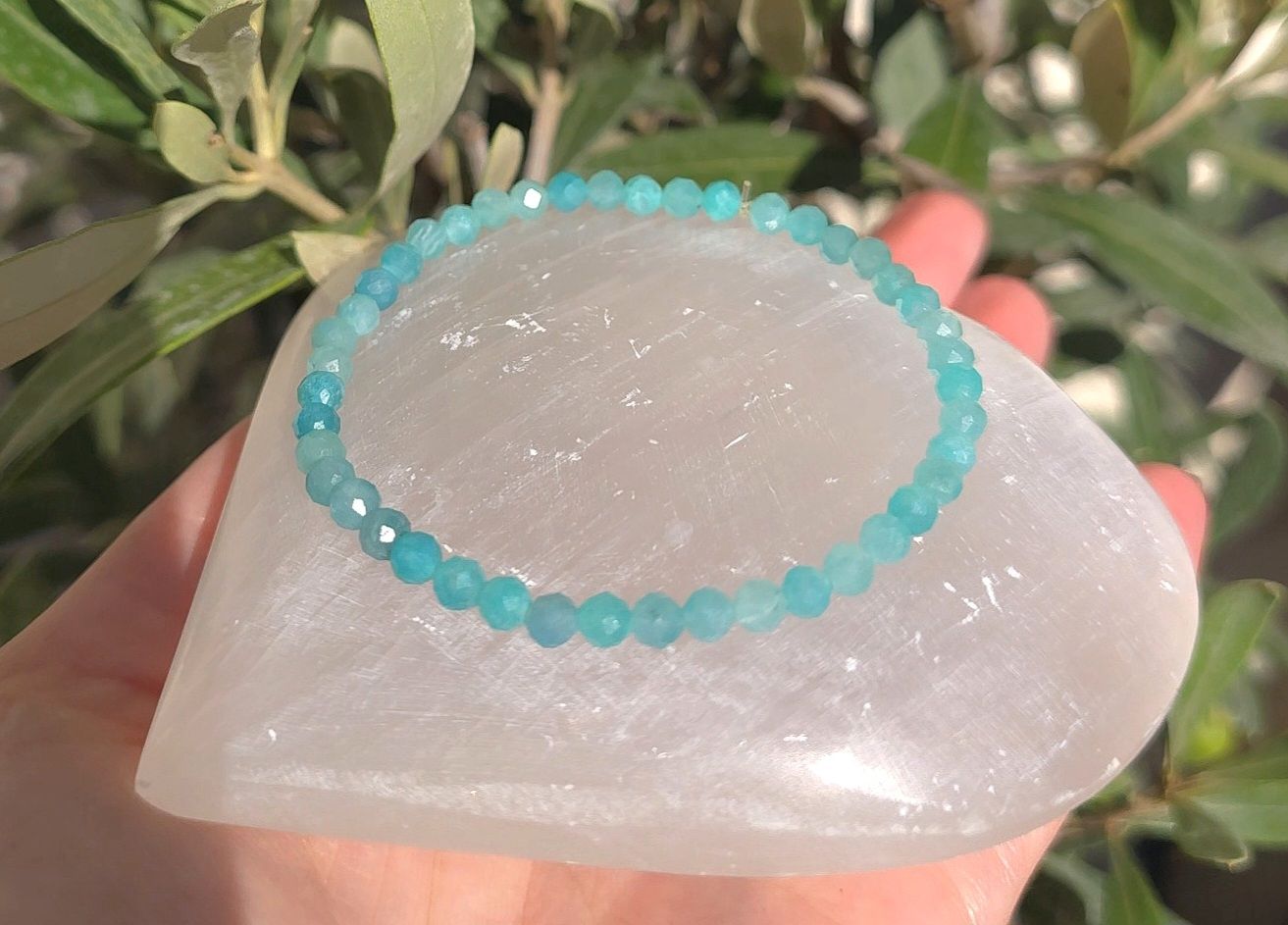 Bracelet Amazonite du Pérou AAA Facetté ø4