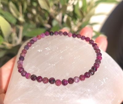 Bracelet Rubis Extra Facetté ø4
