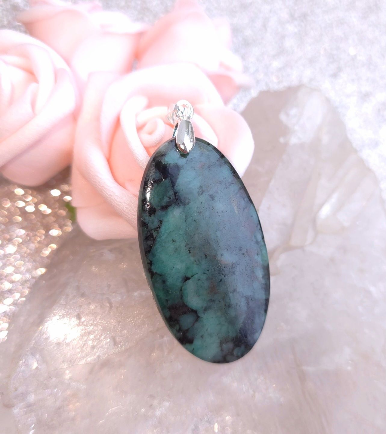 Emeraude pendentif  ovale