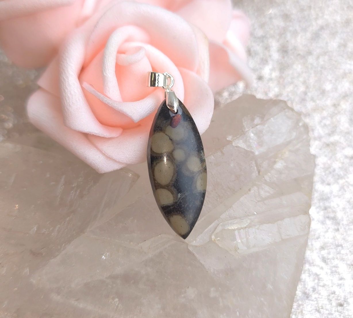 pendentif Scapolite marquise