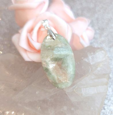Apophyllite pendentif 2 AAA