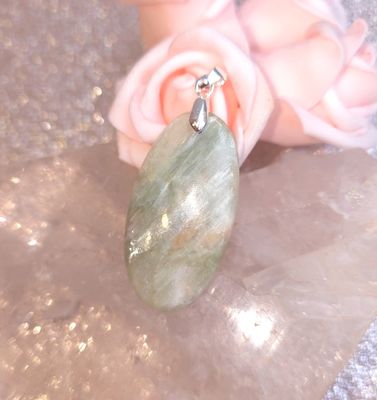 Apophyllite pendentif 1 AAA