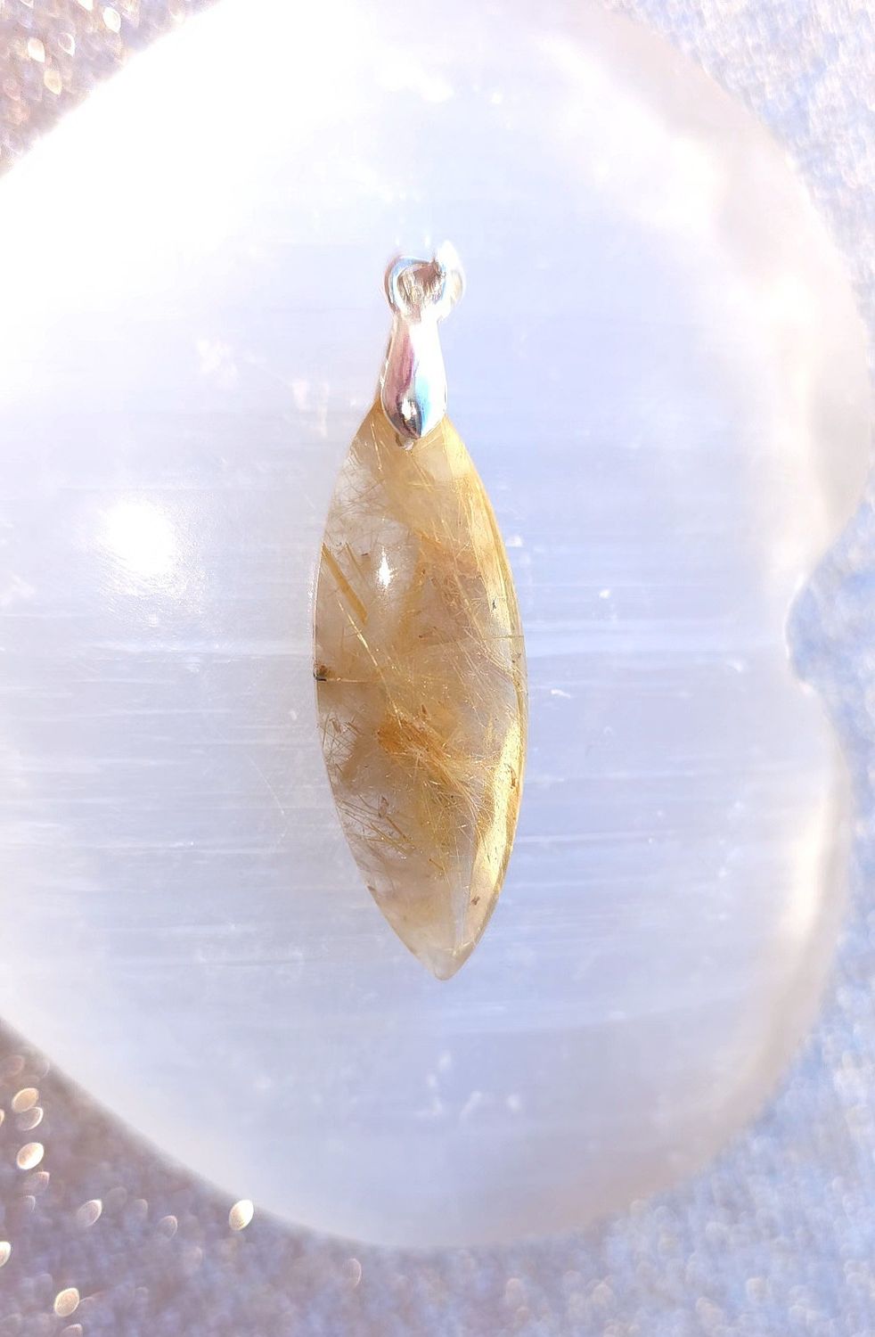 Quartz rutile marquise