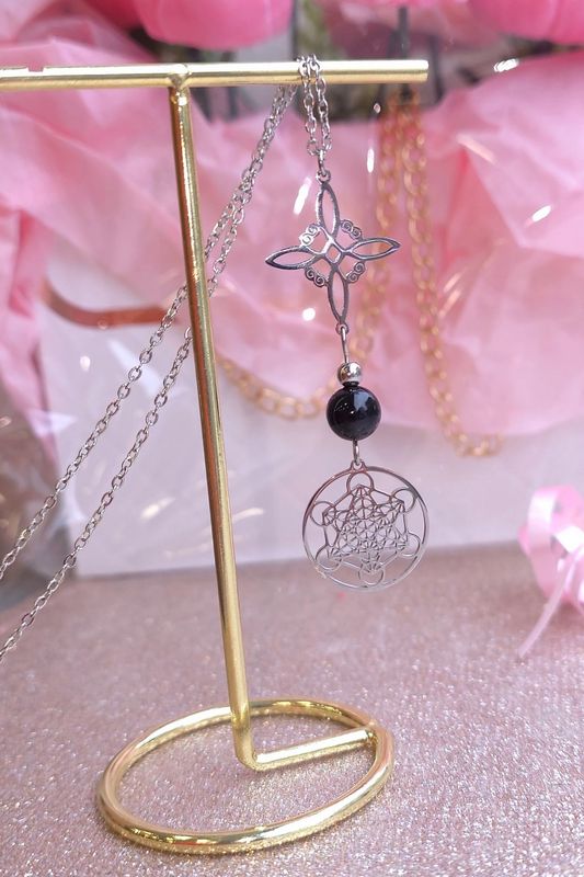 Pendentif Nœud de Sorcière/Metatron/Spinelle Noire