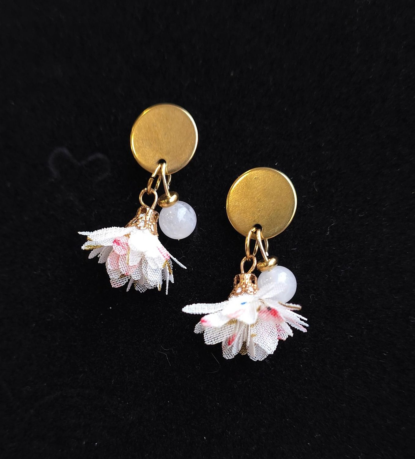 Boucle Pompon - Jade Blanc 