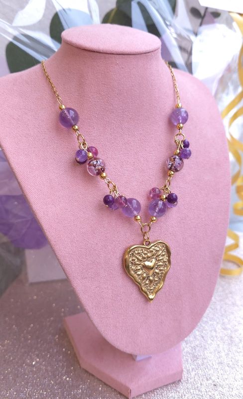 Parrure Collier + Bracelet Phosphosidérite/Améthyste/Fluorite Violette (Paire de Boucle D&#39;oreilles offerte)