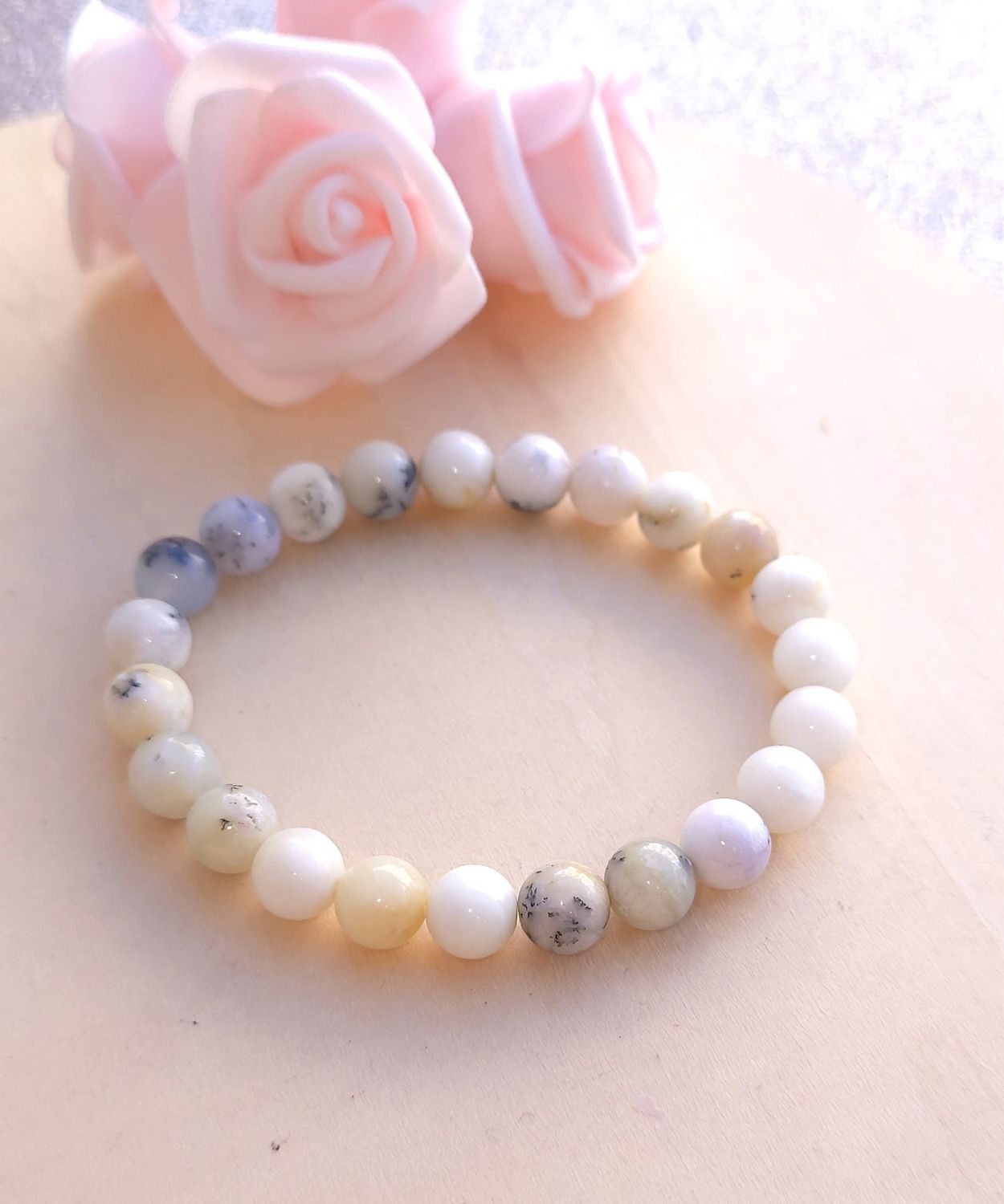 Bracelet Merlinite ø8