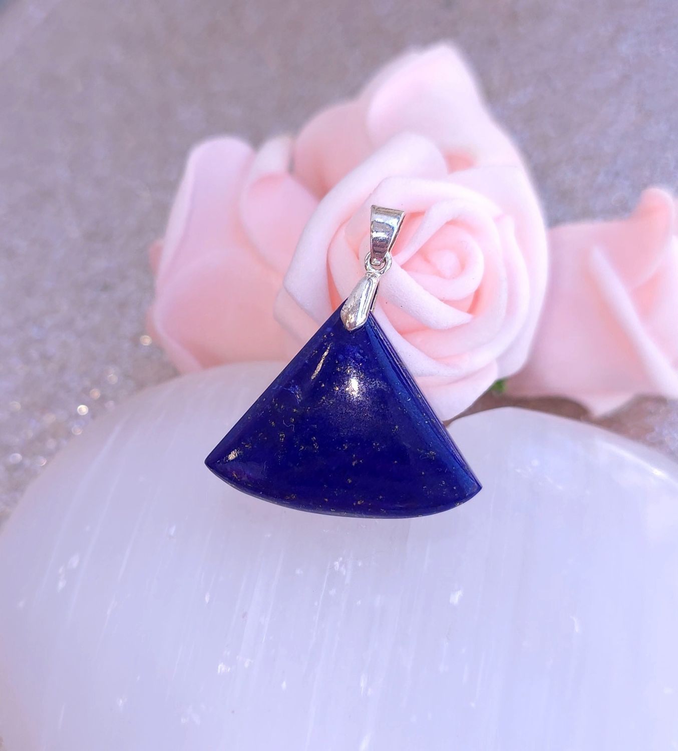 lapis lazuli  triangulaire