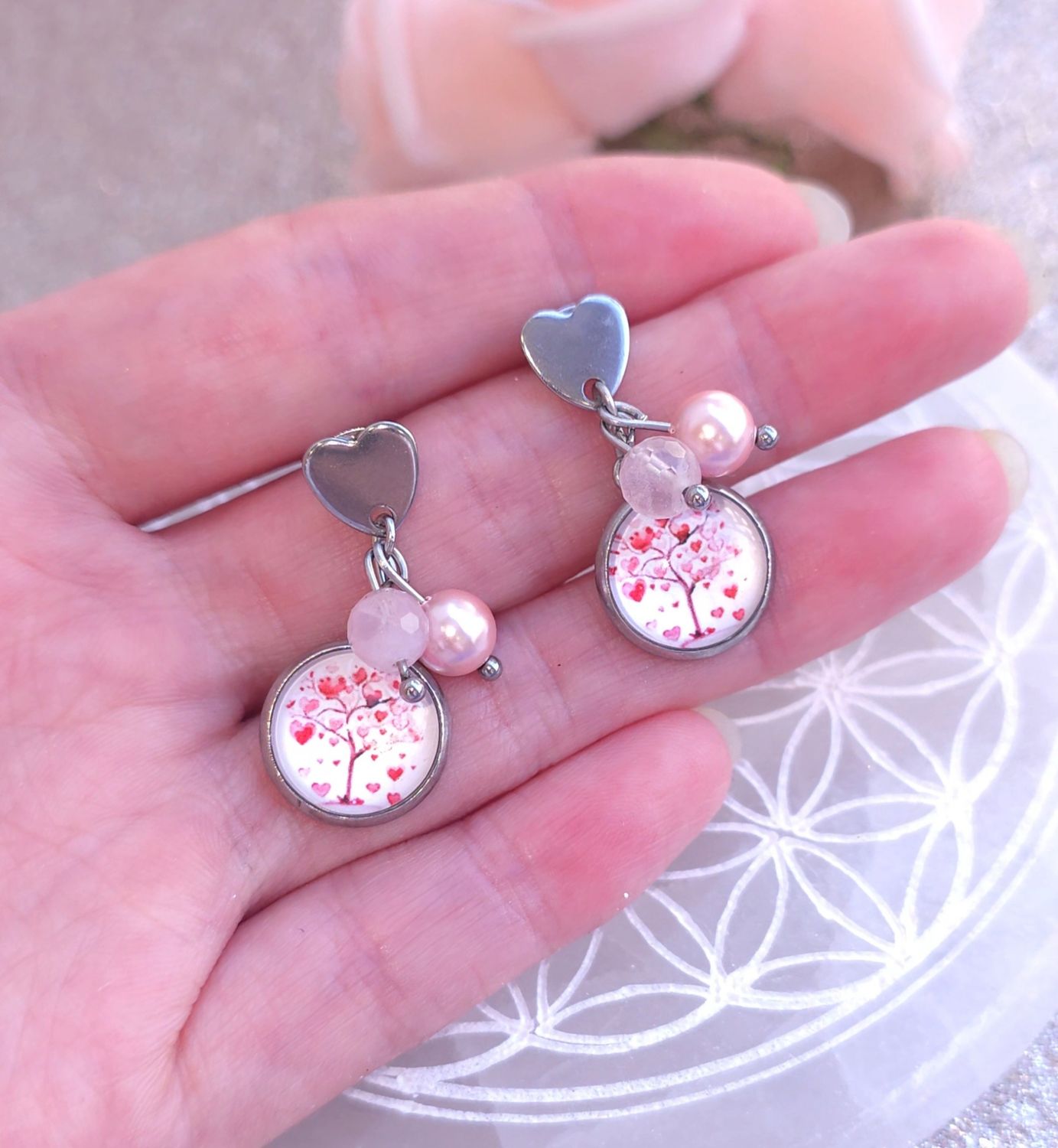 Boucle Bouton Coeur • Quartz Rose Facetté 