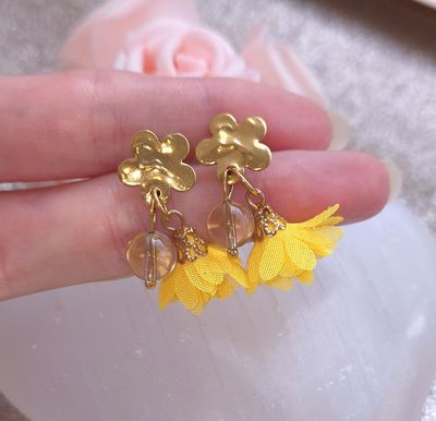 Boucle Bouton Fleur • Quartz Citron