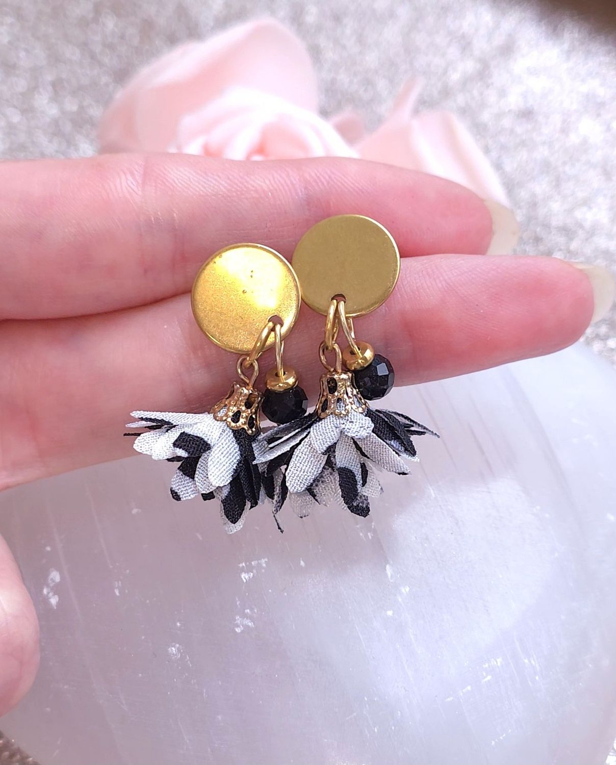Boucle Bouton Ronde • Spinelle