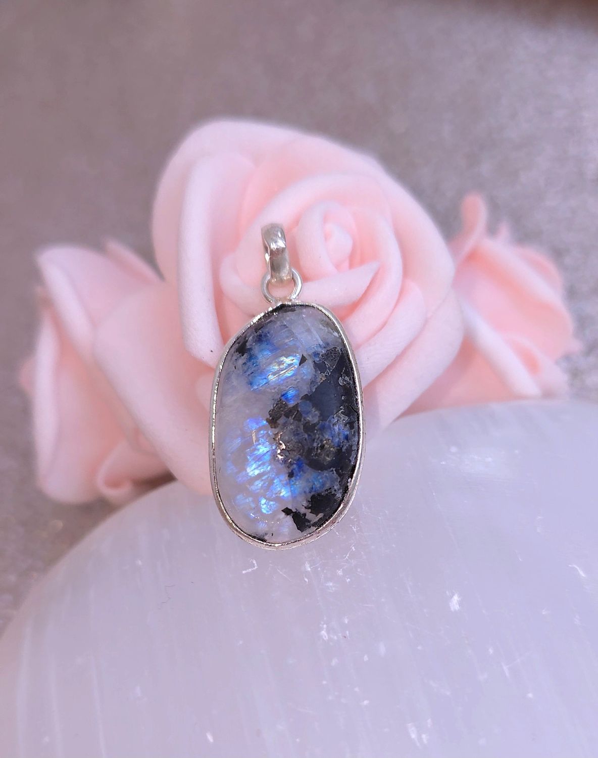 149.Pierre de lune blanche - Monture Argent n°3