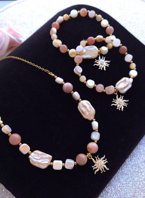 Collier Création • Nacre/Perle de Culture/Pierre de Lune