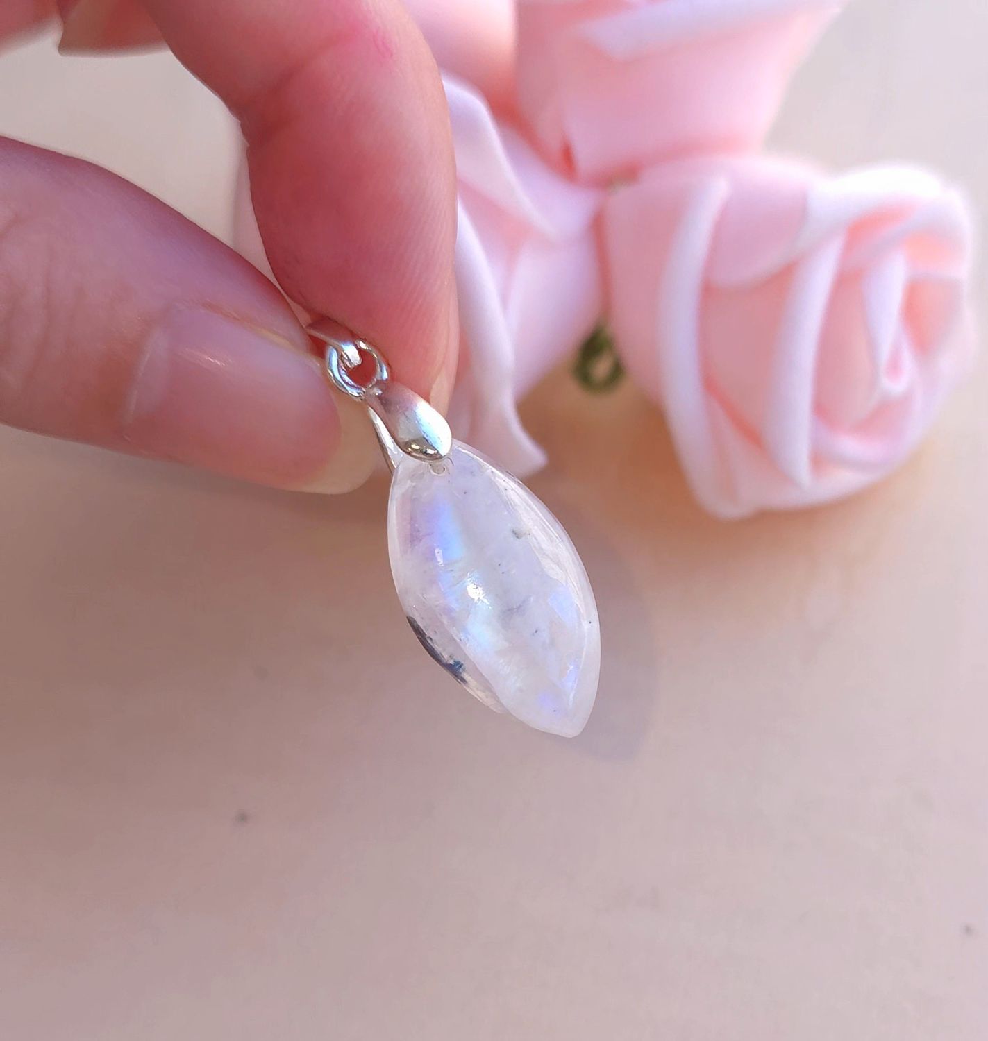 Pierre de lune Blanche n°7