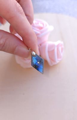 Labradorite Bleu n°2.13