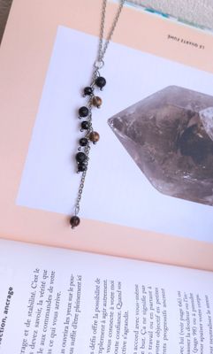 Collier Cascade de perle • Quartz fumé, shungite, spinelle