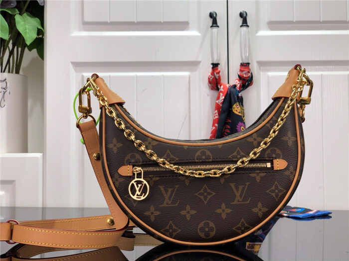 Louis Vuitton Loop Monogram