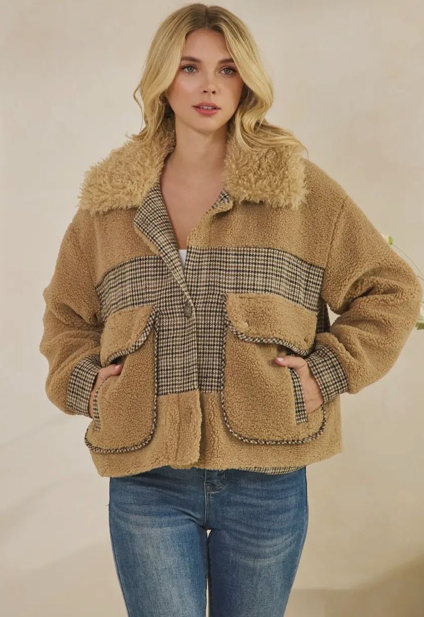 Bundle Up Teddy Houndstooth Jacket