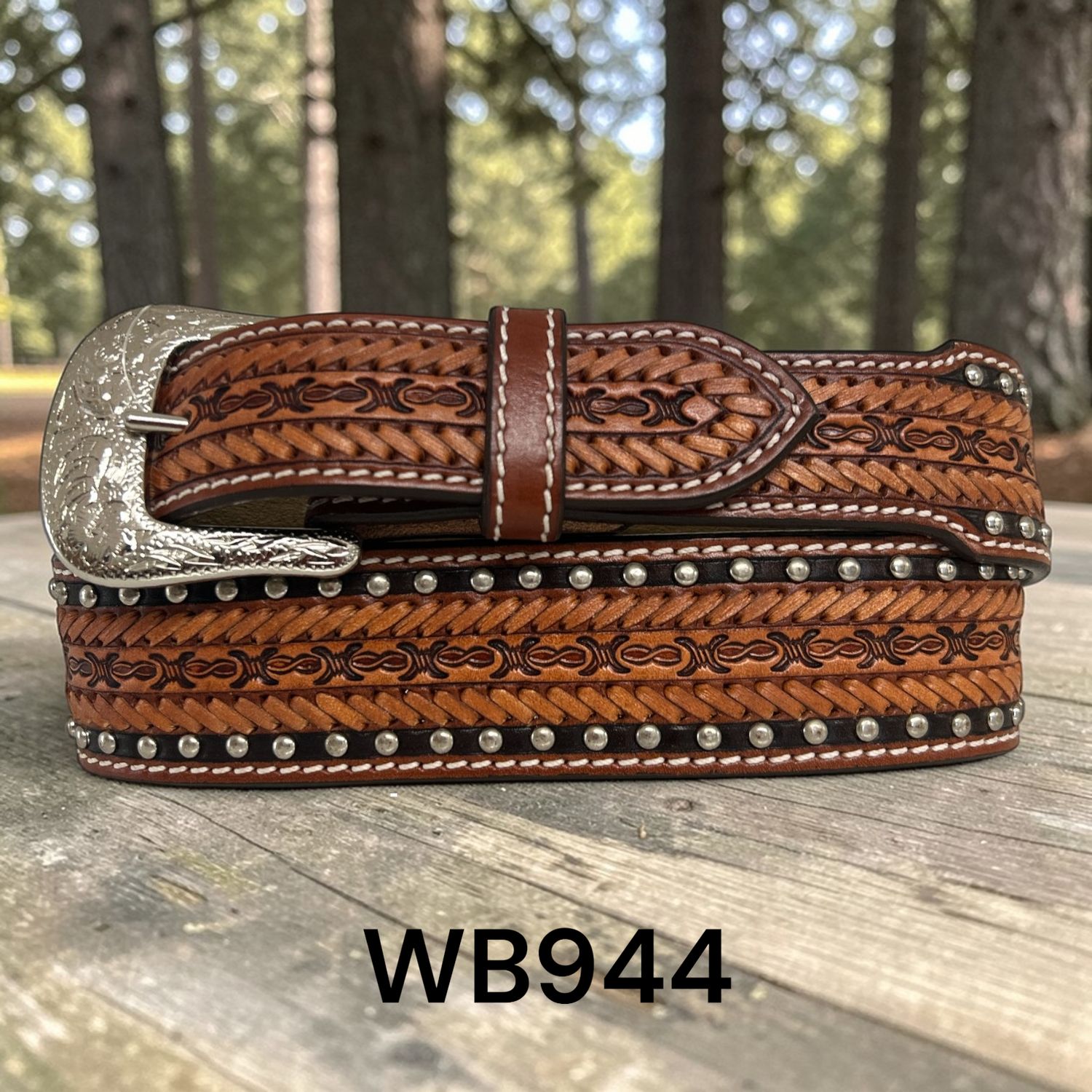 WB944