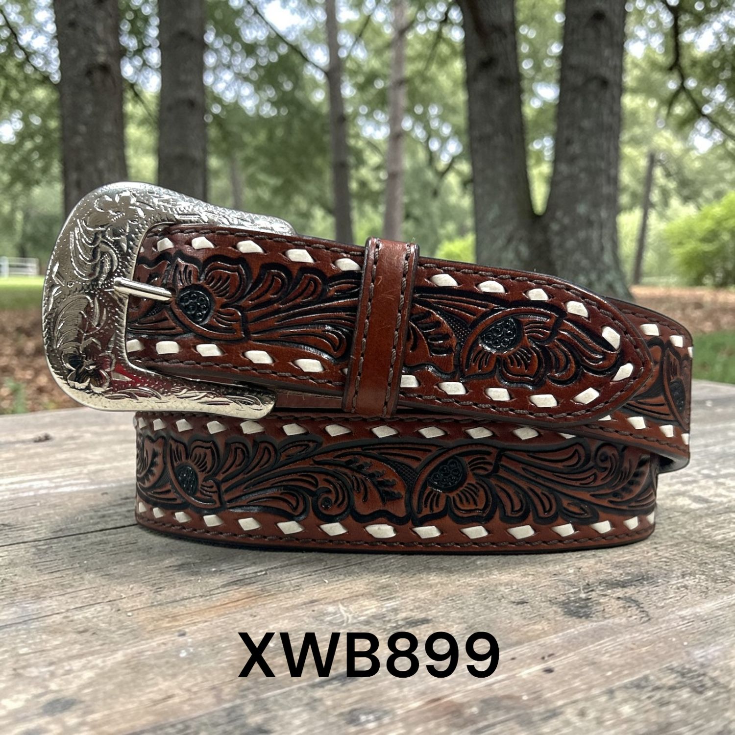 XWB899
