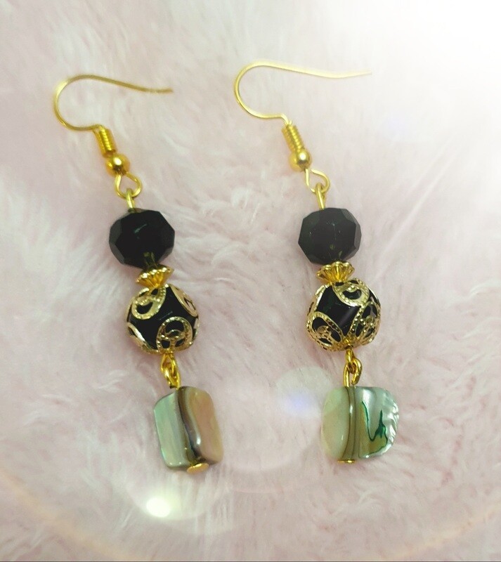 Gold Plated Faceted Filigree Black Lucite Elbaone Shell Earrings