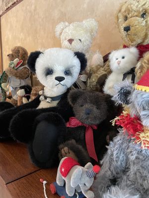 Teddy Bears &amp; Friends