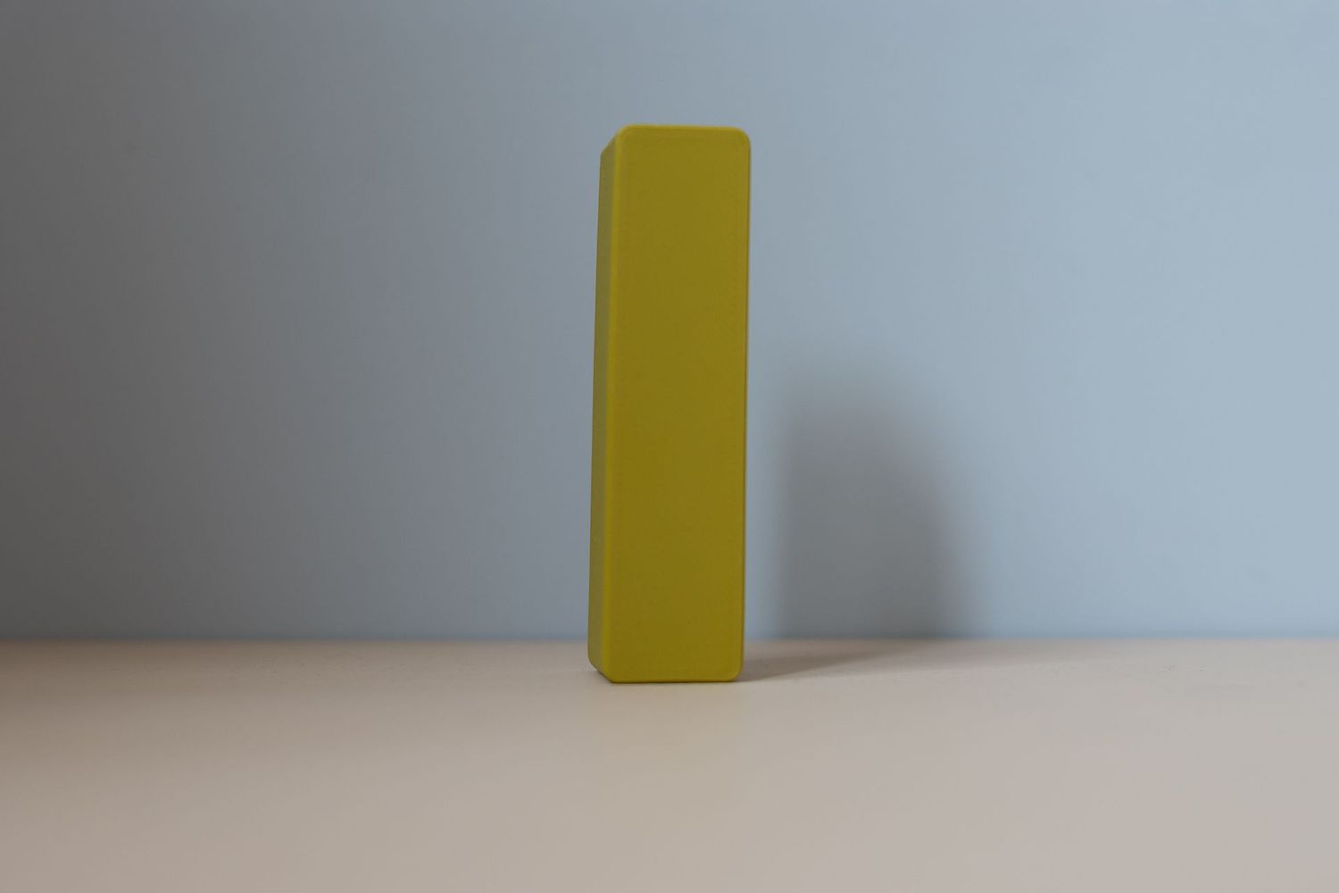 Buchstabe zum Aufhängen "I" pistazie